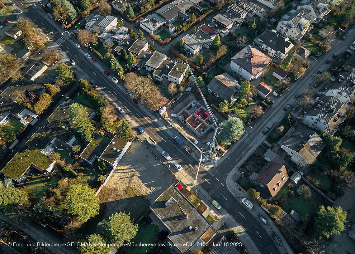 16.01.2023 - Baustelle Niederalmstraße 16 und HUGO-13
